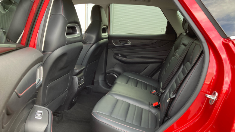 MG Hs 1.5 T-GDI Exclusive 5dr Petrol Hatchback